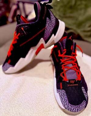 Air Jordan Why Not Zer0.3 Black Cement Bright Crimson